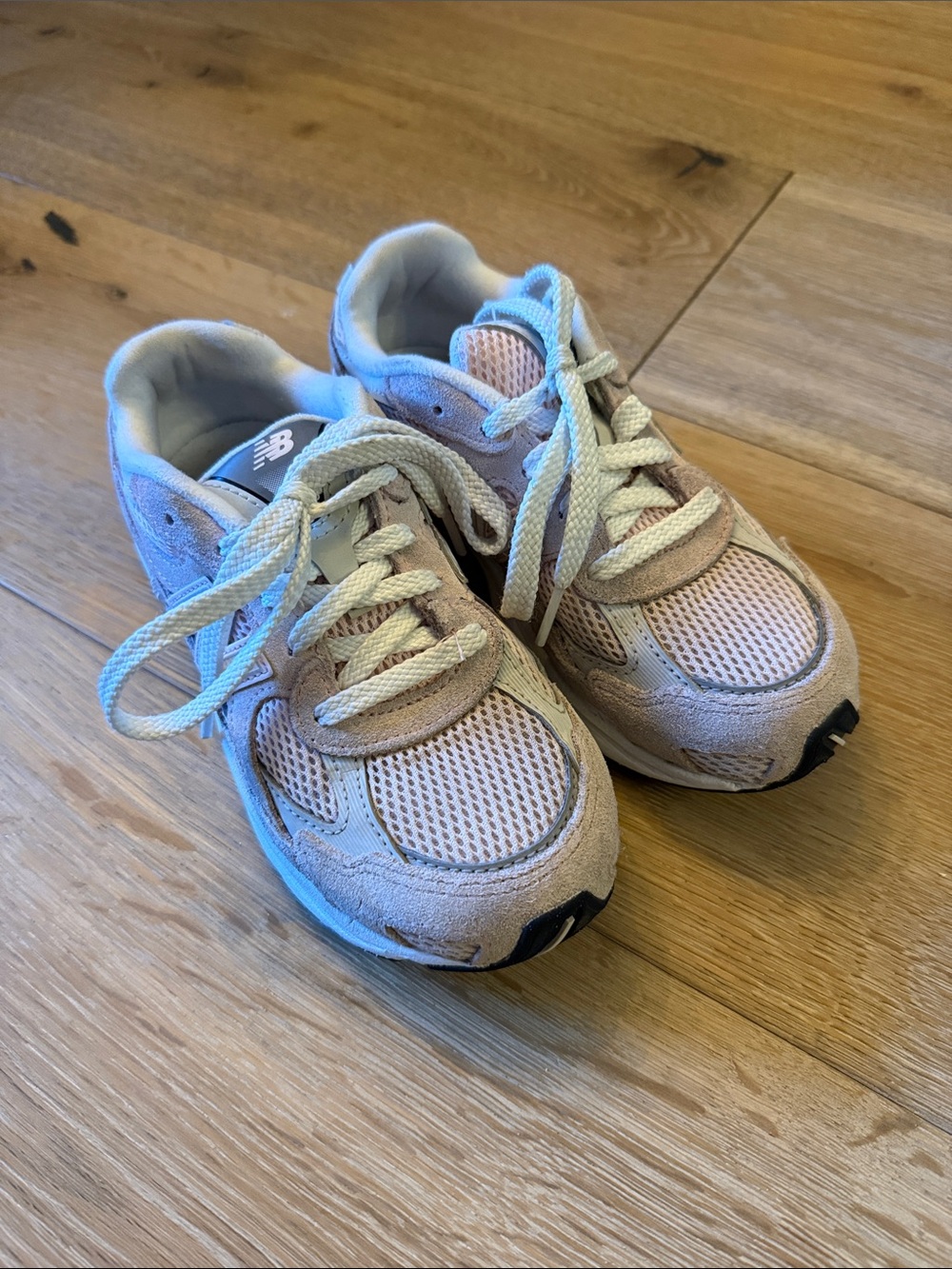 New Balance 2010 Kids Beige and Pink Mesh Sneakers